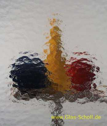 Ornamentglas Kathedralglas kleingehämmert weiß (4 mm) von www.glas-scholl.de