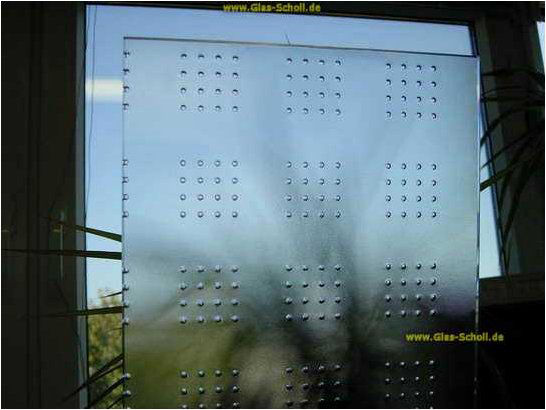 Ornamentglas MasterLens weiß (4 mm) von www.glas-scholl.de